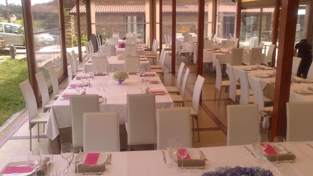 Albergue Turistico A Salceda Esterno foto