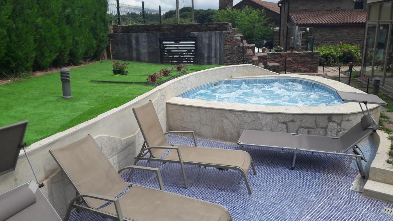 Albergue Turistico A Salceda Esterno foto